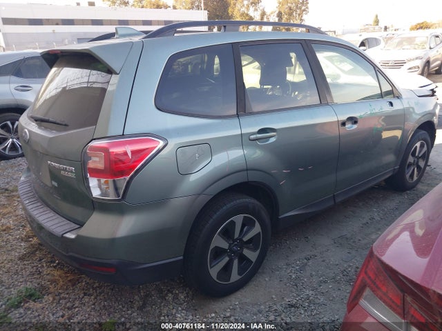 Subaru Forester 2.5i Premium 2017 JF2SJAEC5HH461143 Image 4