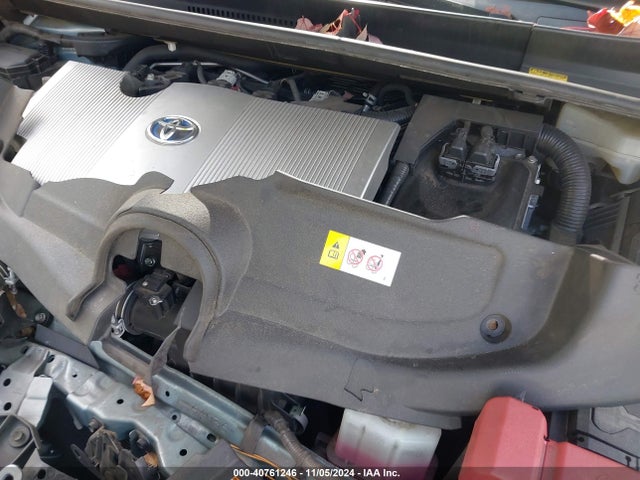 JTDKARFUXG3524480 Toyota Prius Three