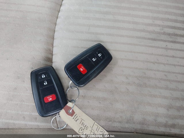 JTDKARFUXG3524480 Toyota Prius Three