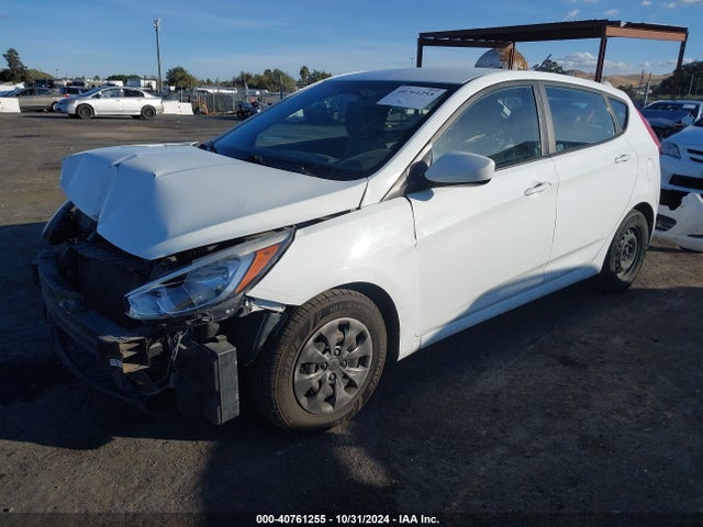 Hyundai ACCENT SE 2016 KMHCT5AE9GU280267 Image 2