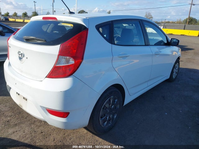 Hyundai ACCENT SE 2016 KMHCT5AE9GU280267 Image 4