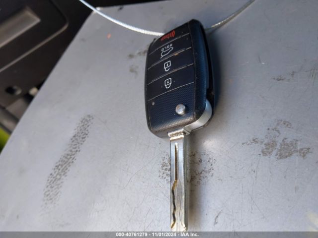 KNDJN2A25F7759096 KIA Soul
