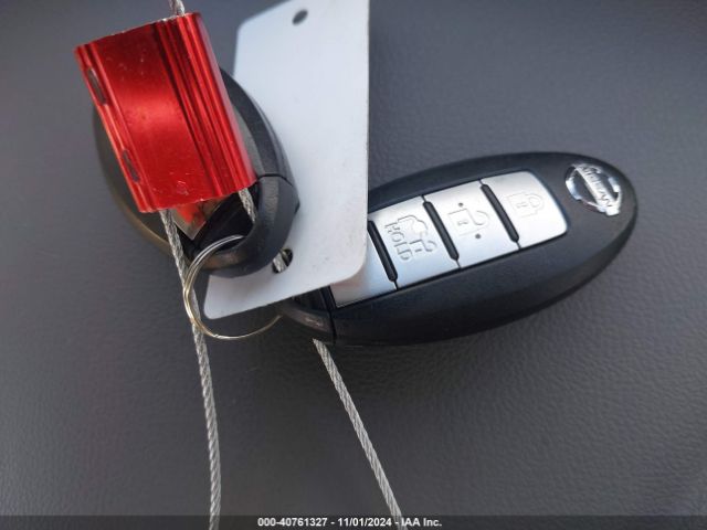 1N4AZ0CP0EC338075 Nissan LEAF SV