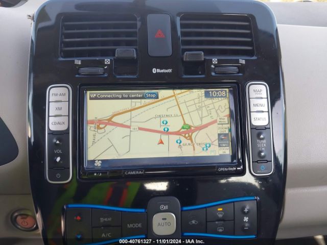 1N4AZ0CP0EC338075 Nissan LEAF SV