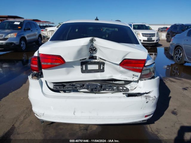 3VWLA7AJ6FM346762 Volkswagen Jetta 2.0l Tdi Se