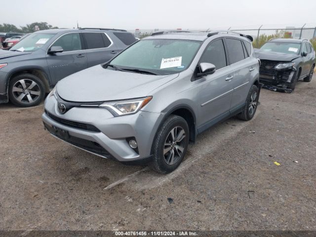 2T3RFREV7JW731178 Toyota Rav4 Adventure/xle