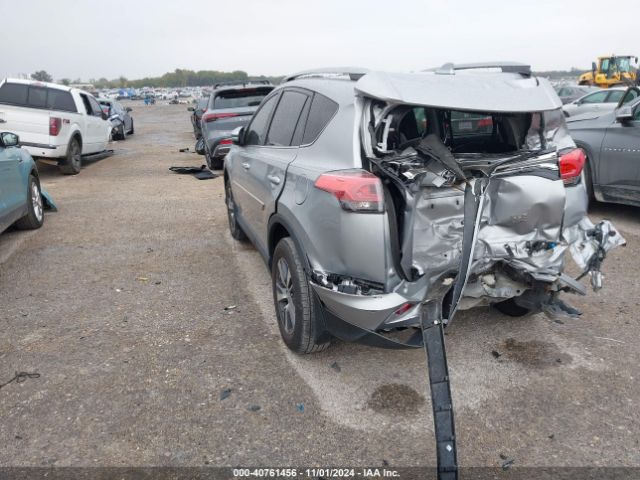 2T3RFREV7JW731178 Toyota Rav4 Adventure/xle
