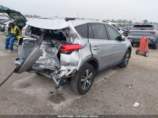 2T3RFREV7JW731178 Toyota Rav4 Adventure/xle