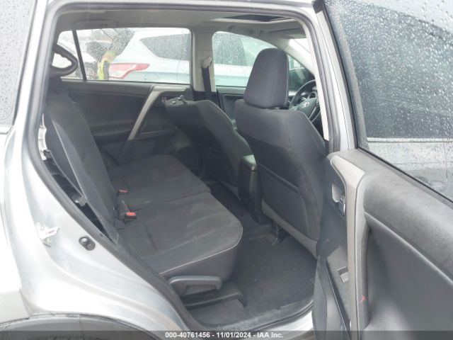 2T3RFREV7JW731178 Toyota Rav4 Adventure/xle