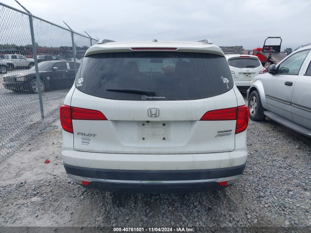 Honda Pilot Touring 2018 5FNYF6H93JB047131 Image 16