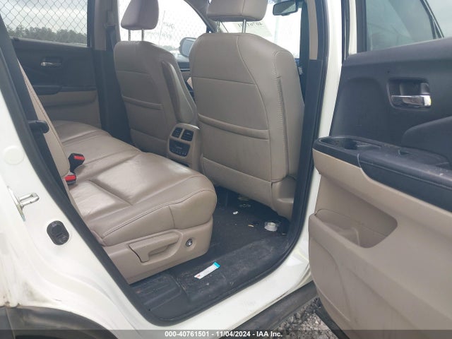 Honda Pilot Touring 2018 5FNYF6H93JB047131 Image 8