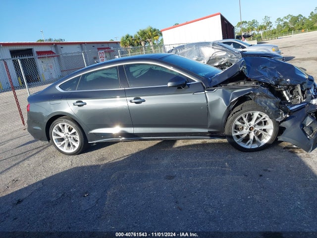 WAUABCF56NA027236 Audi A5 Sportback Premium 40 Tfsi Quattro S Tronic