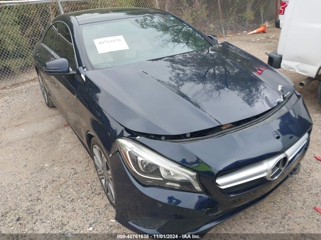 Mercedes-Benz CLA 250 2018 WDDSJ4EB4JN637135 Image 1
