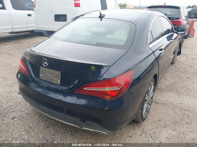 Mercedes-Benz CLA 250 2018 WDDSJ4EB4JN637135 Image 4
