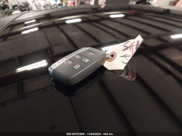 2013 JAGUAR XJ SAJWJ2GD9D8V47675 Photo 10