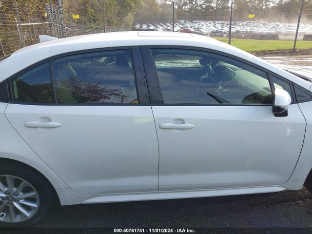 Toyota COROLLA LE 2021 JTDHPMAE7MJ133418 Image 13