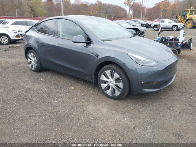 2023 TESLA MODEL Y 7SAYGDED6PF947091 Photo 0