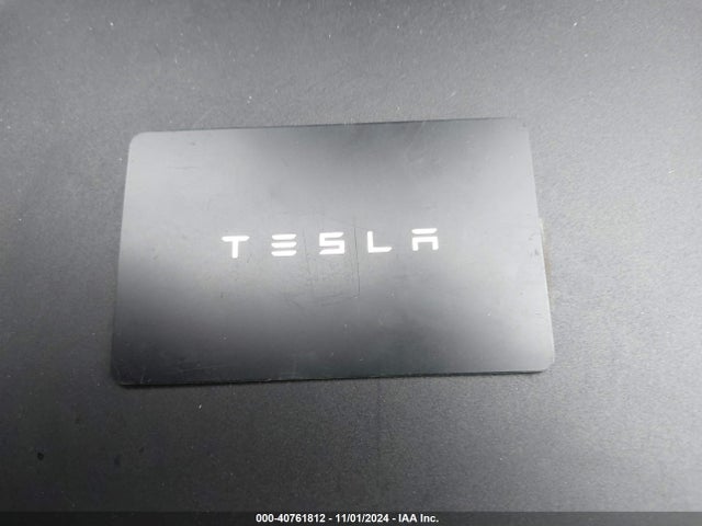 2023 TESLA MODEL Y 7SAYGDED6PF947091 Photo 10