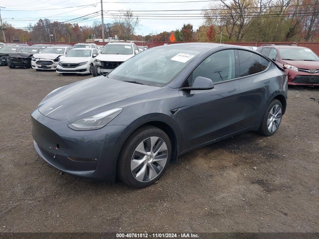 2023 TESLA MODEL Y 7SAYGDED6PF947091 Photo 1