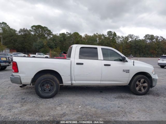 3C6RR7KG6LG134471 RAM 1500 Classic Tradesman  4x4 5'7 Box