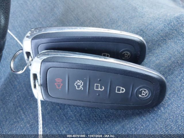 1FADP5BU2FL108370 Ford C-max Hybrid Sel