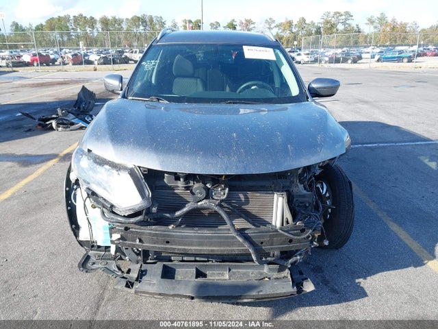 Nissan ROGUE SV 2017 KNMAT2MV6HP566843 Image 12