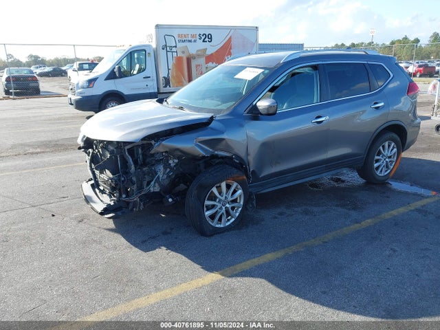 Nissan ROGUE SV 2017 KNMAT2MV6HP566843 Image 2