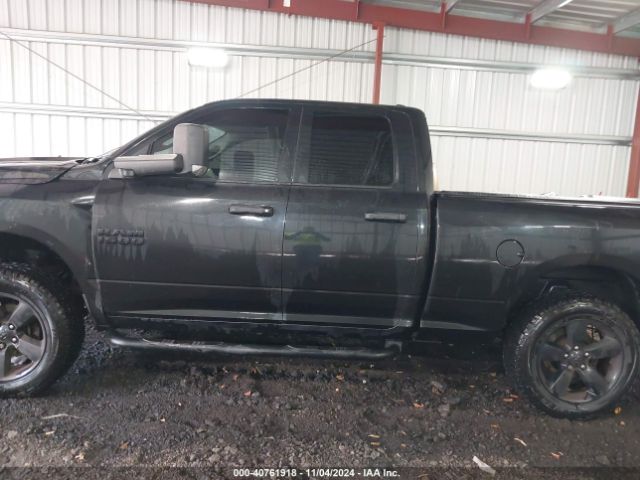 1C6RR7FG7JS235647 RAM 1500 St
