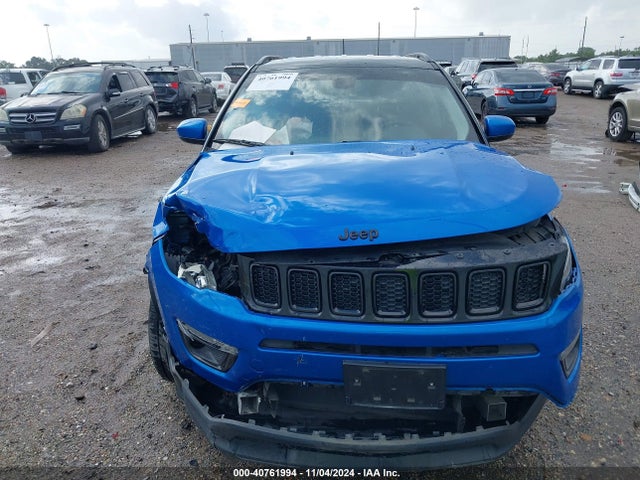 3C4NJCBB7JT300299 Jeep Compass Altitude Fwd