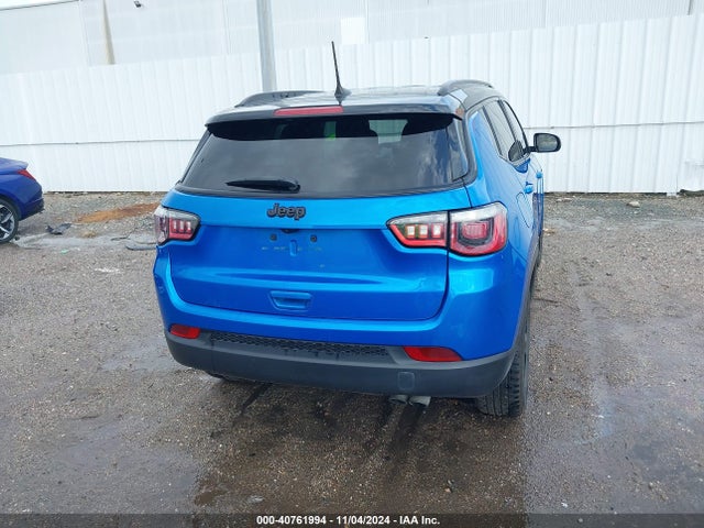 3C4NJCBB7JT300299 Jeep Compass Altitude Fwd