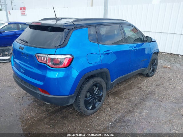 3C4NJCBB7JT300299 Jeep Compass Altitude Fwd