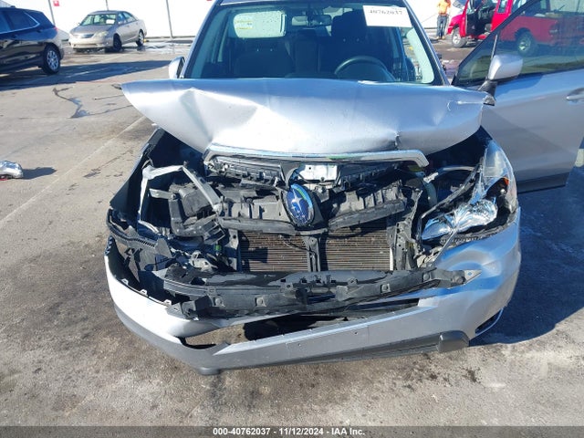 Subaru Forester 2.5i Premium 2015 JF2SJADC3FH827731 Image 6