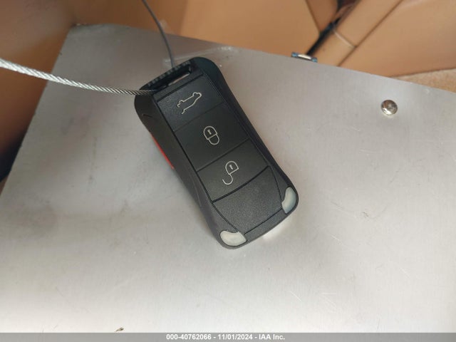 2004 PORSCHE CAYENNE WP1AC29P44LA90361 Photo 10