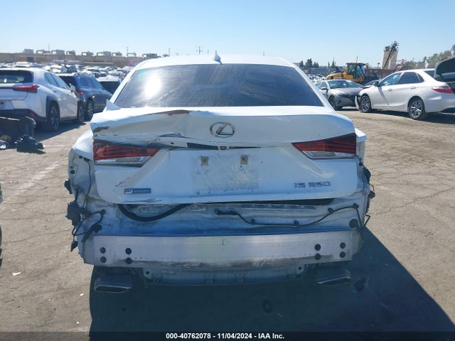 Lexus IS 350 2018 JTHBZ1D24J5032887 Image 17