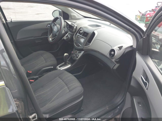 Chevrolet Sonic Lt Auto 2016 1G1JC5SG4G4112699 Image 5