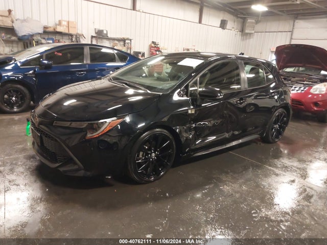 Toyota Corolla Se Nightshade Edition 2021 JTND4MBE2M3141464 Image 2