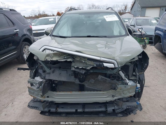 JF2SKAJC4LH539679 Subaru Forester Premium