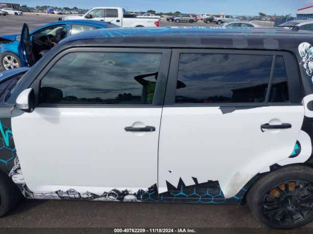 JTLZE4FE7FJ076258 Scion XB