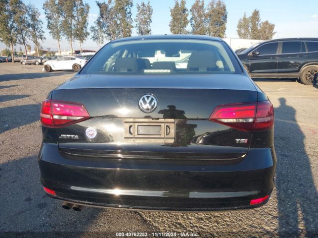 3VW2B7AJ5HM393390 Volkswagen Jetta 1.4t S