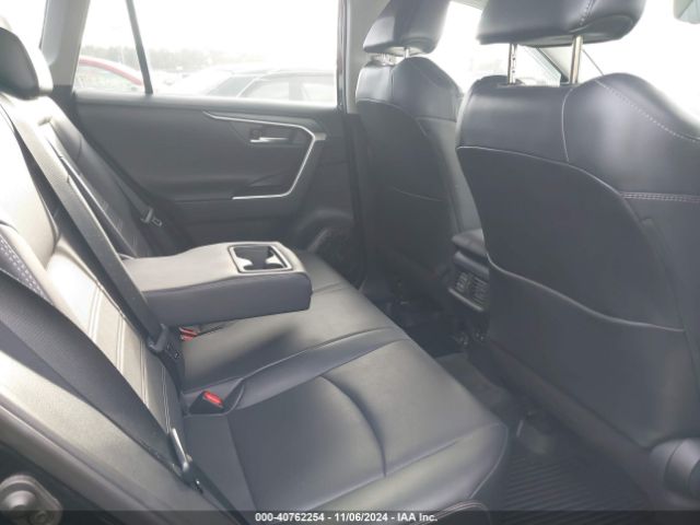 2T3N1RFV2KW046373 Toyota Rav4 Limited