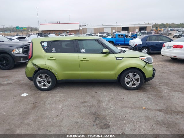 KIA Soul 2018 KNDJN2A29J7896969 Image 13