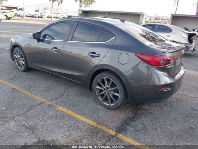 3MZBN1V3XJM253034 Mazda Mazda3 Touring