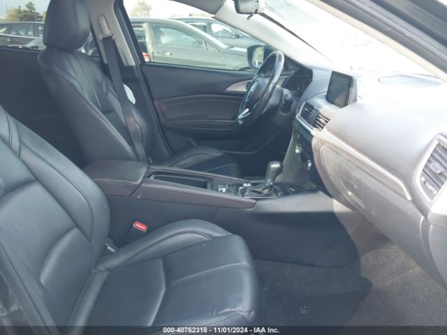 3MZBN1V3XJM253034 Mazda Mazda3 Touring