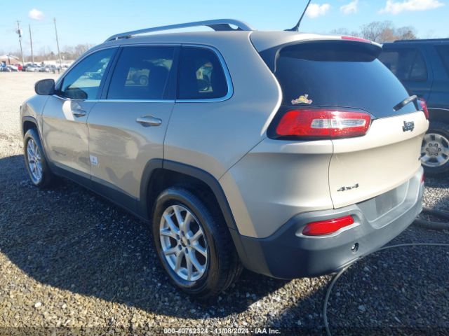 1C4PJMCS2EW310591 Jeep Cherokee Latitude