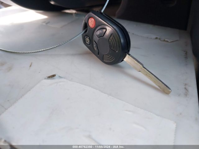 1FADP3F25GL268807 Ford FOCUS SE