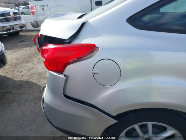 1FADP3F25GL268807 Ford FOCUS SE