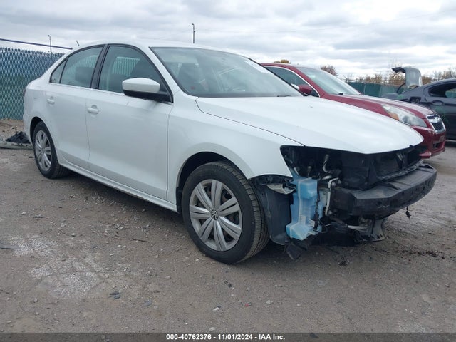 2017 3VW2B7AJXHM398214 главное изображение