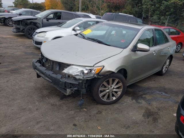 4T1BF1FK3EU464935 Toyota CAMRY XLE