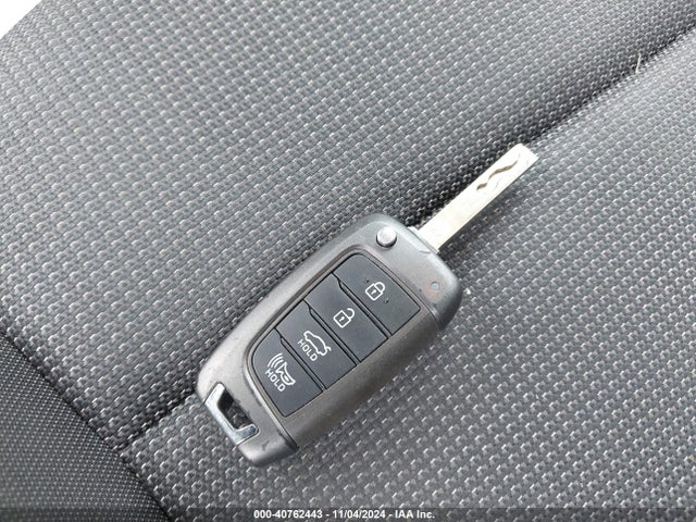 3KPC24A63NE156811 Hyundai ACCENT SE