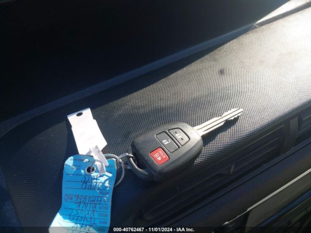 JTDKDTB35G1135520 Toyota Prius C One